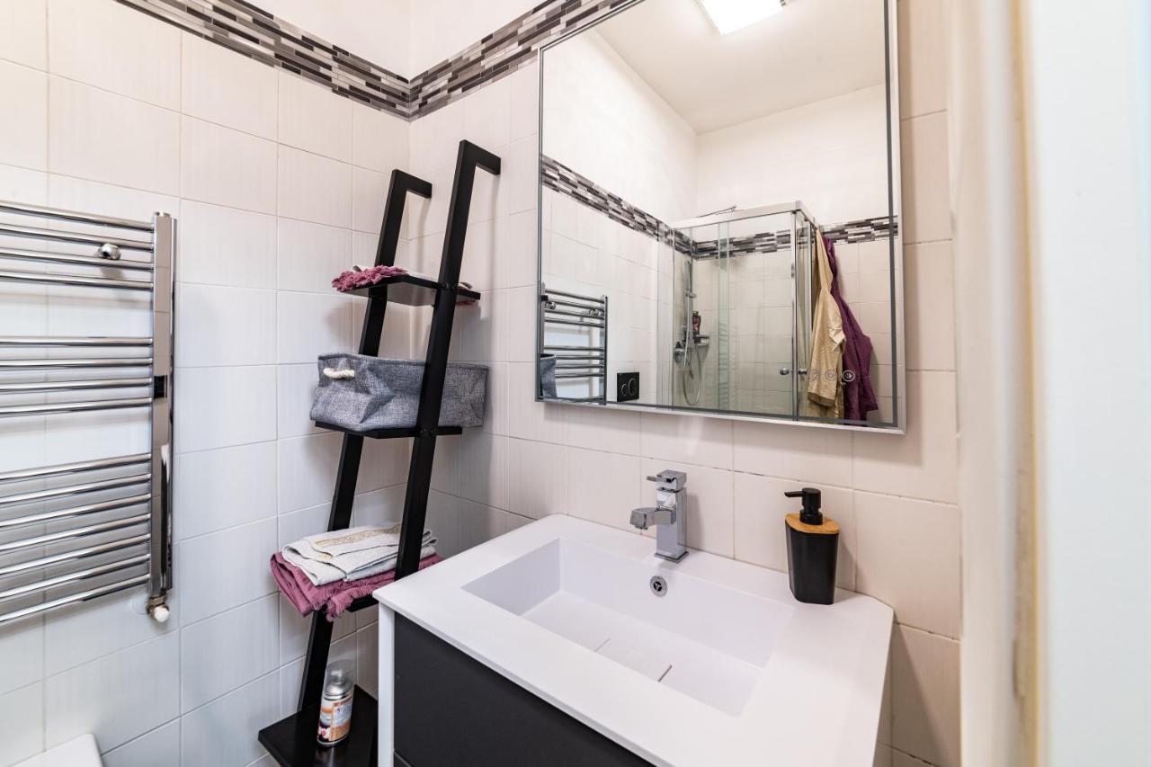 Morgana Sotto Le Torri Centro Storico Appartement Bologna Buitenkant foto